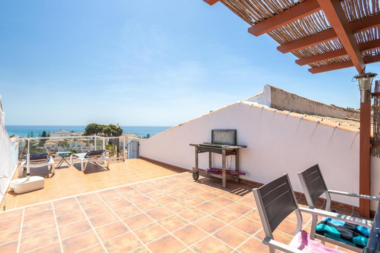 Casa Bonita-Overlooking The Sea Nerja Bagian luar foto